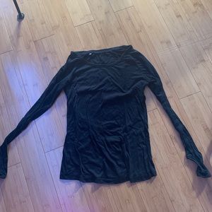 Long sleeve workout top